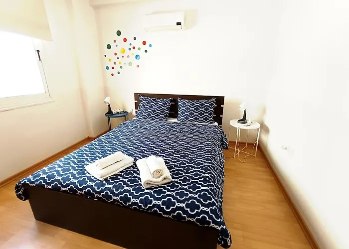 Center Walking To The 2 Bedrooms Апартаменты