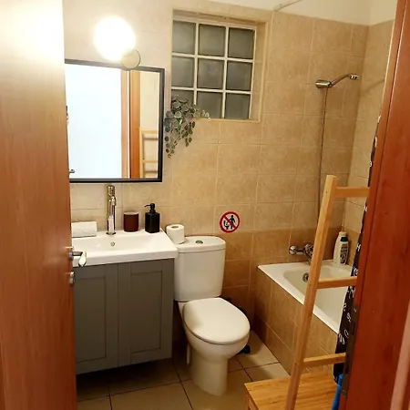 Center Walking To The 2 Bedrooms Larnaca