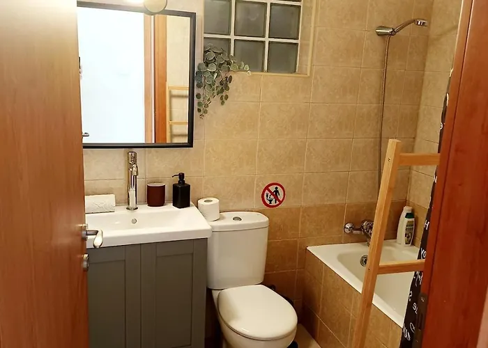 Center Walking To The 2 Bedrooms Larnaca